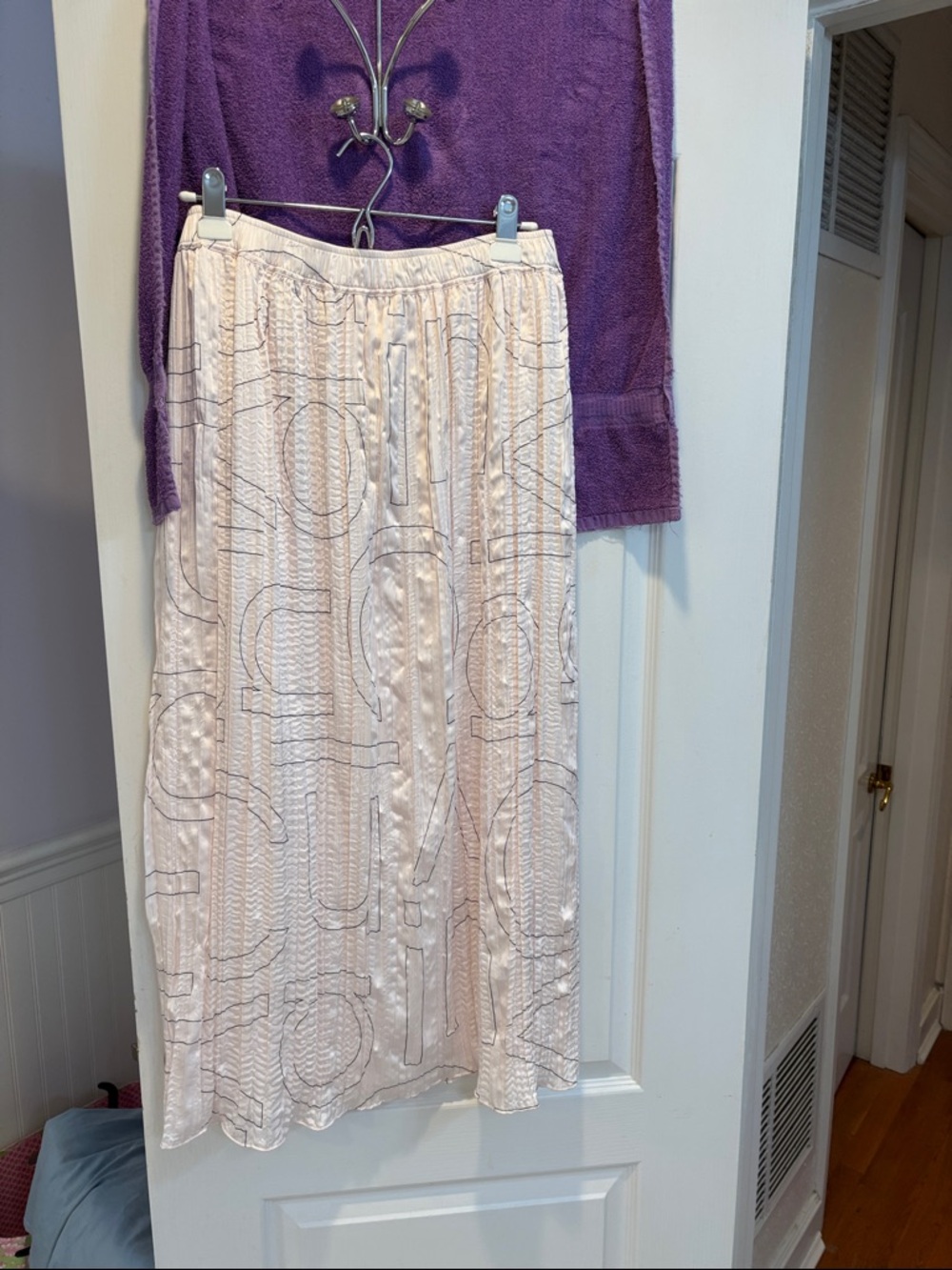 NWOT Calvin Klein Light Pink Geometric Midi Skirt